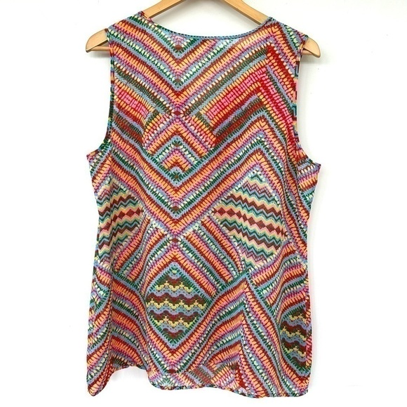 Coldwater Creek tank top  with v-neck, semi-sheer - Picture 6 of 11